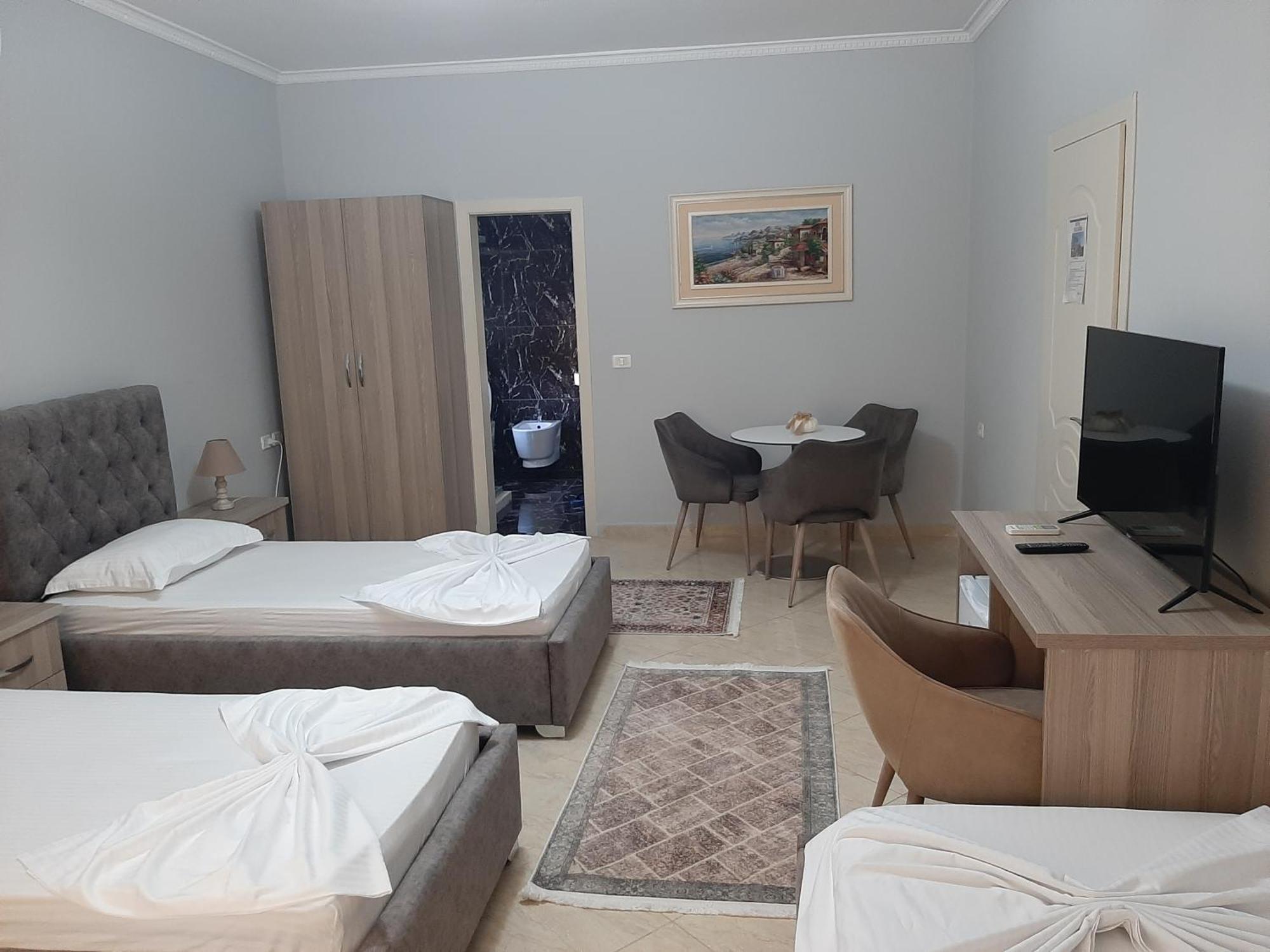 Hotel Vila Arbri Berat Cameră foto